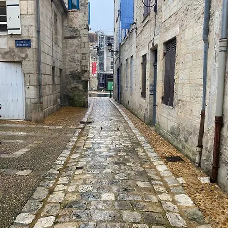 La Renaissance Apartment Perigueux Exterior photo