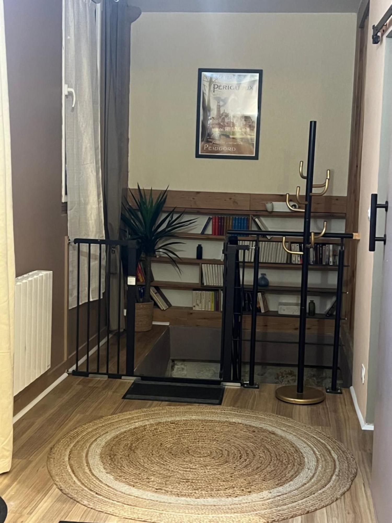 La Renaissance Apartment