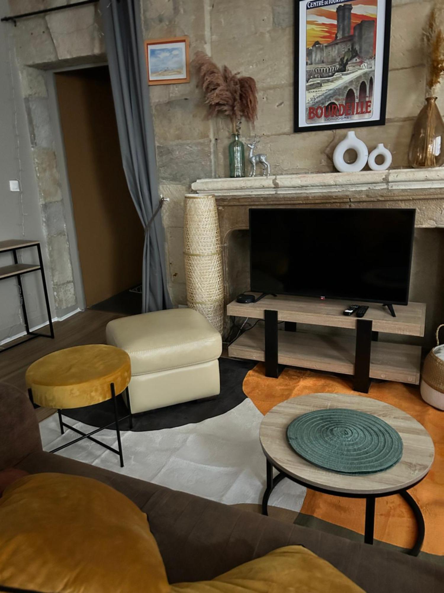 La Renaissance Apartment Perigueux